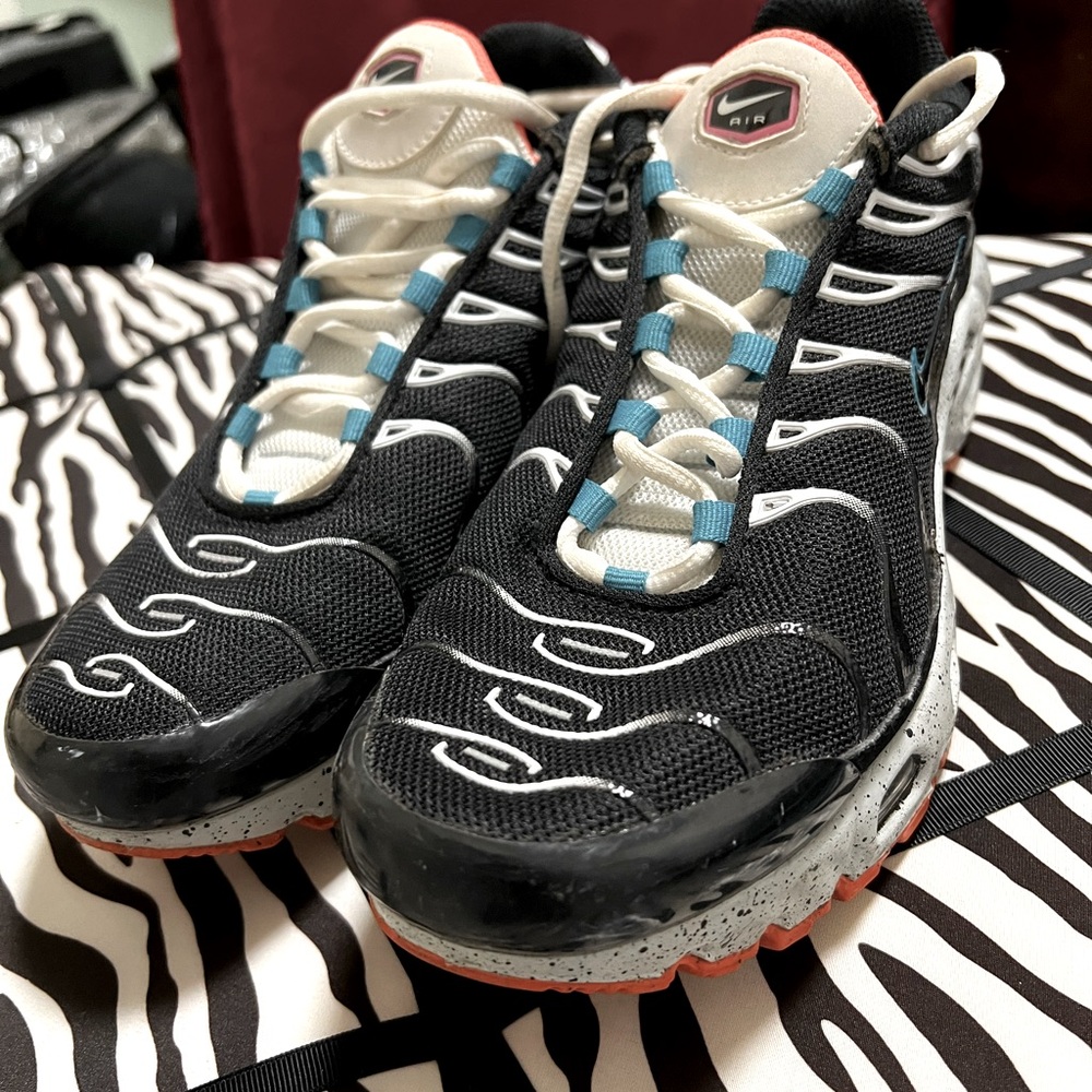 Nike air